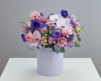 Стильная авторская композиция в сиреневом Art-Box 